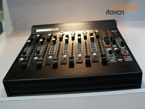 ySONOSAX(sh){(dio)_չBIRTV2010